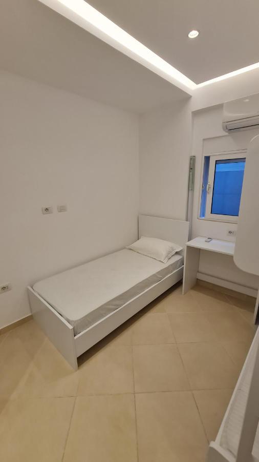 Sea And City View Apartment Sarandë Exterior foto